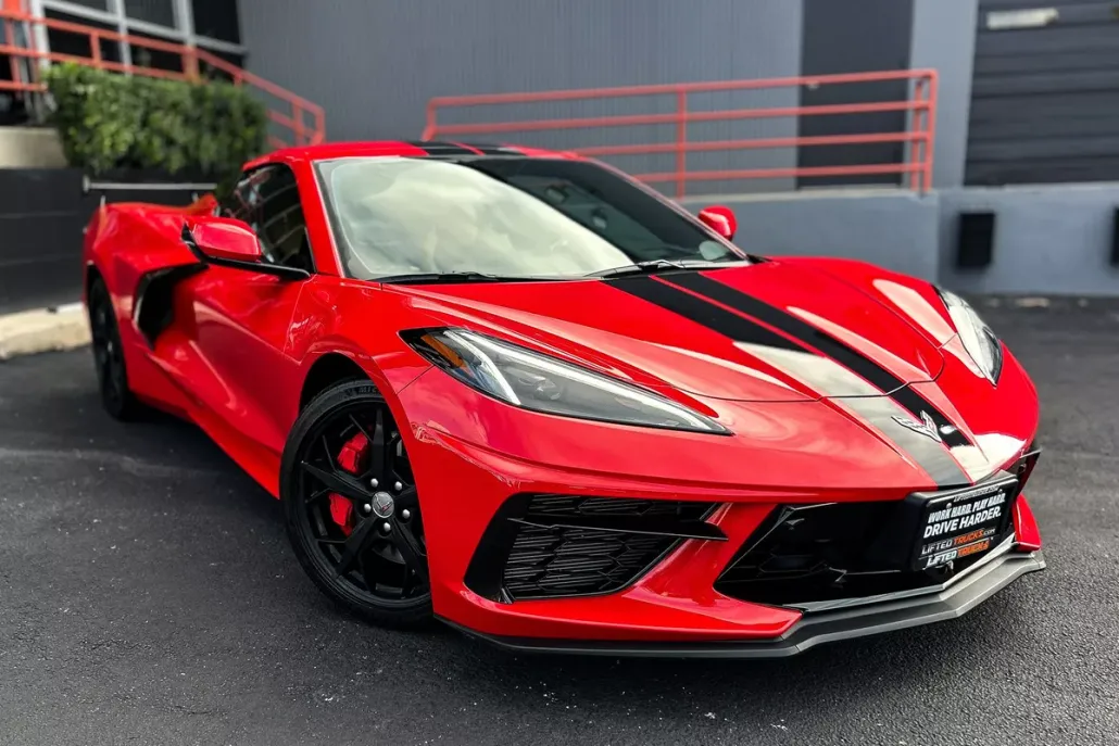2021 Chevrolet Corvette Stingray 2LT Convertible photo 1