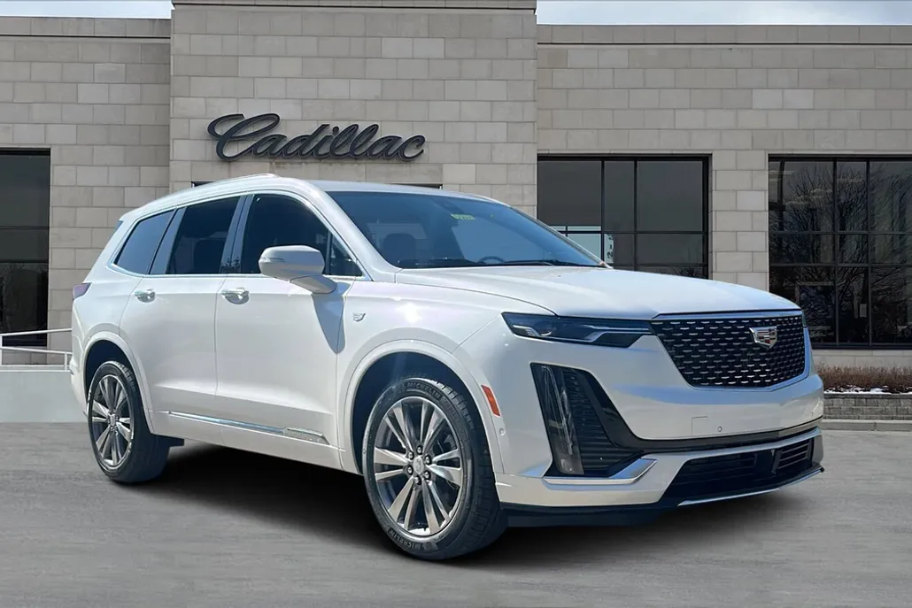 2025 Cadillac XT6 Premium Luxury photo 1
