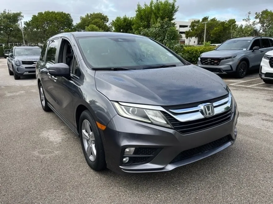 2019 Honda Odyssey EX photo 1