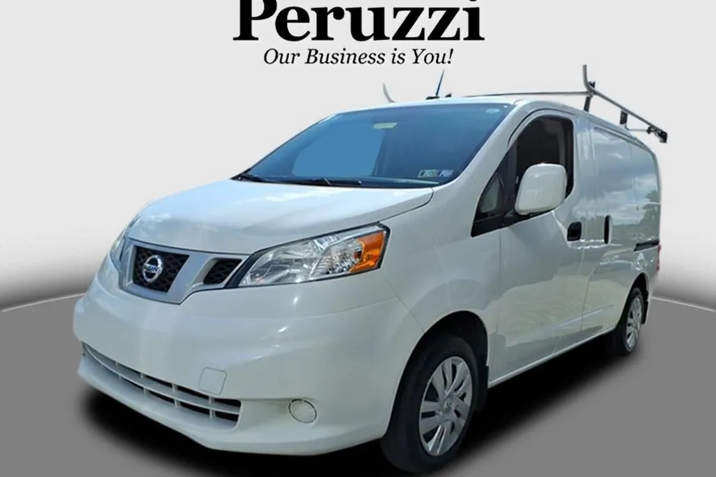 2021 Nissan NV200 SV photo 1