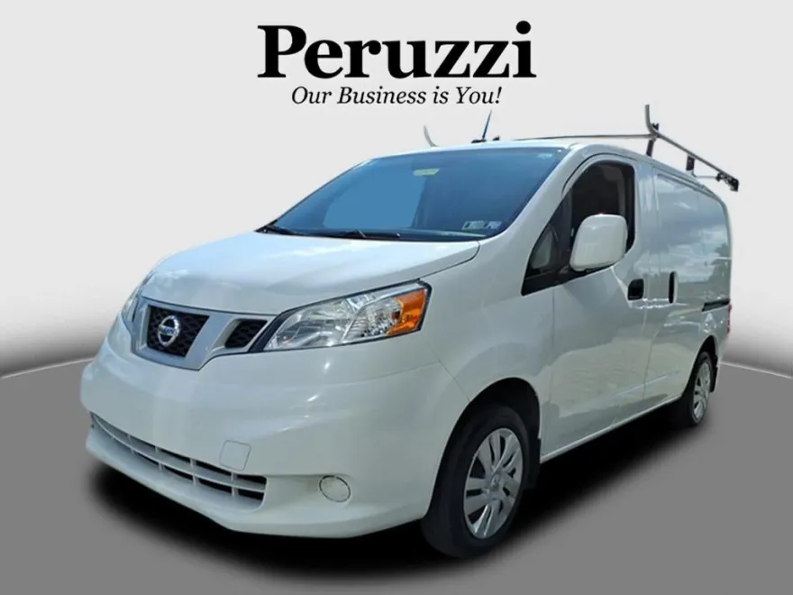 2021 Nissan NV200 SV photo 1