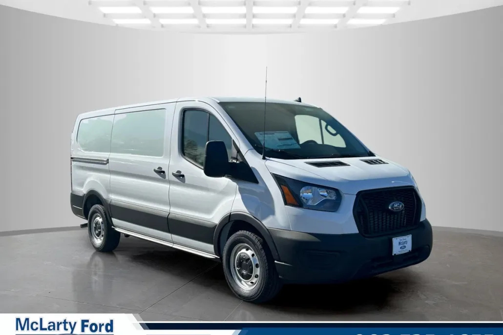 2025 Ford Transit Cargo photo 1