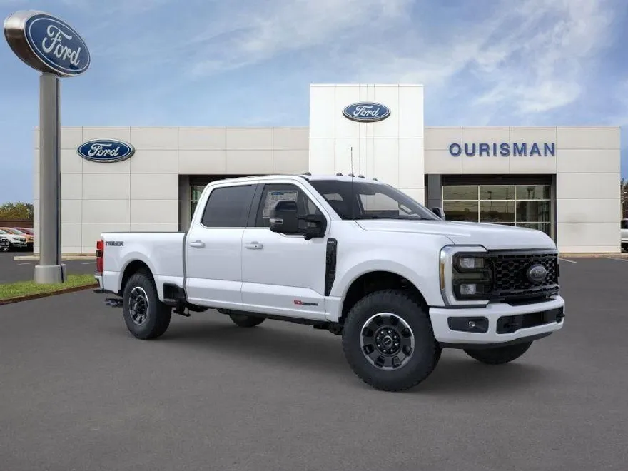 2026 Ford F-350 Lariat photo 1