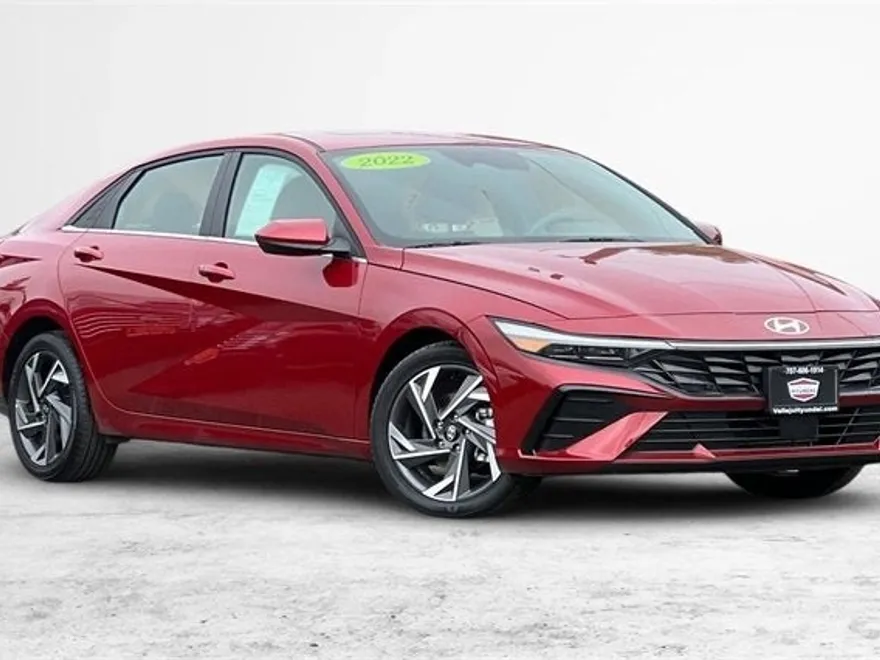 2025 Hyundai Elantra SEL Convenience photo 1