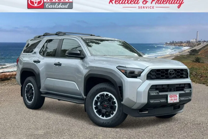 2025 Toyota 4Runner 4WD TRD Off-Road photo 1