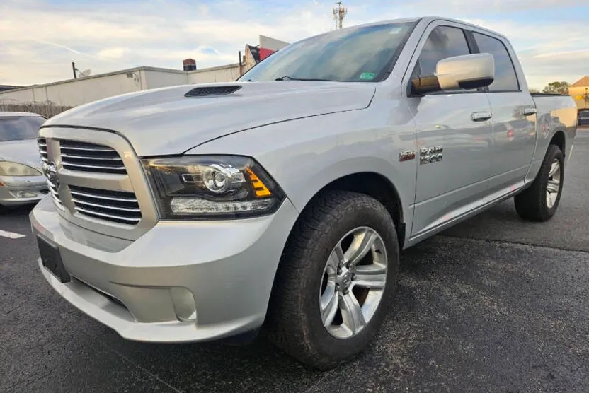 2013 Ram 1500 Sport photo 1