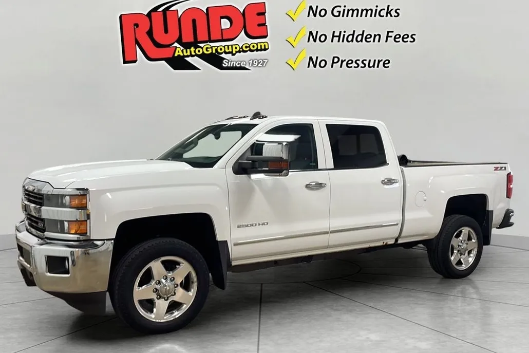 2015 Chevrolet Silverado 2500HD LTZ photo 1