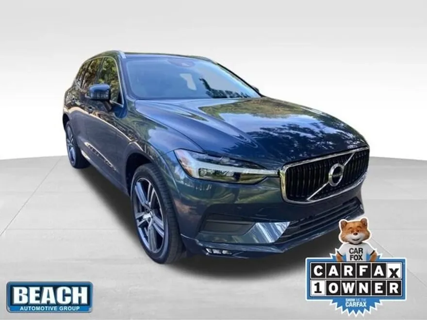 2021 Volvo XC60 T5 Momentum photo 1