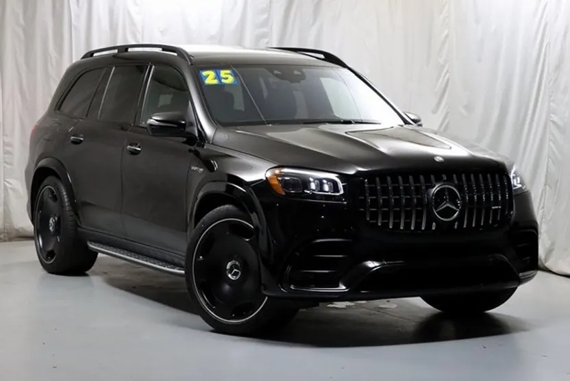 2025 Mercedes Benz GLS 63 AMG 4MATIC photo 1