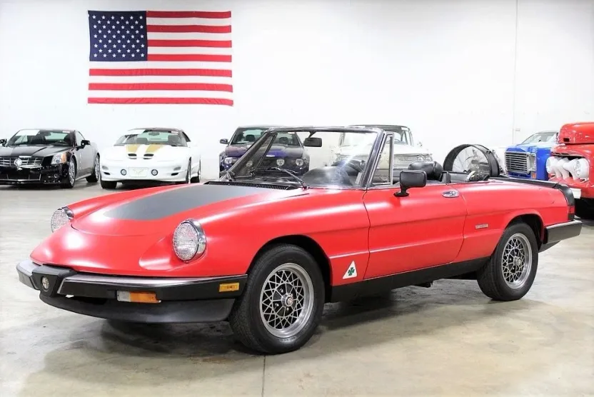 1986 Alfa Romeo Spider VELOCE photo 1
