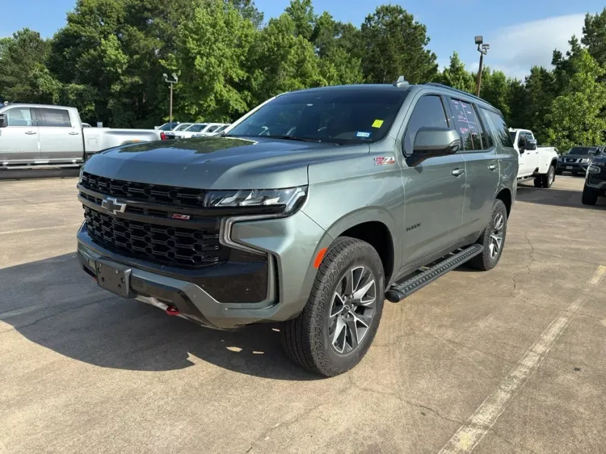 2023 Chevrolet Tahoe Z71 photo 1