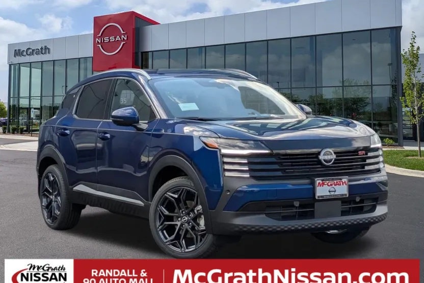 2025 Nissan Kicks SR photo 1