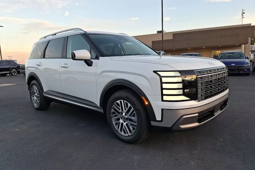 2026 Hyundai Palisade SEL photo 1