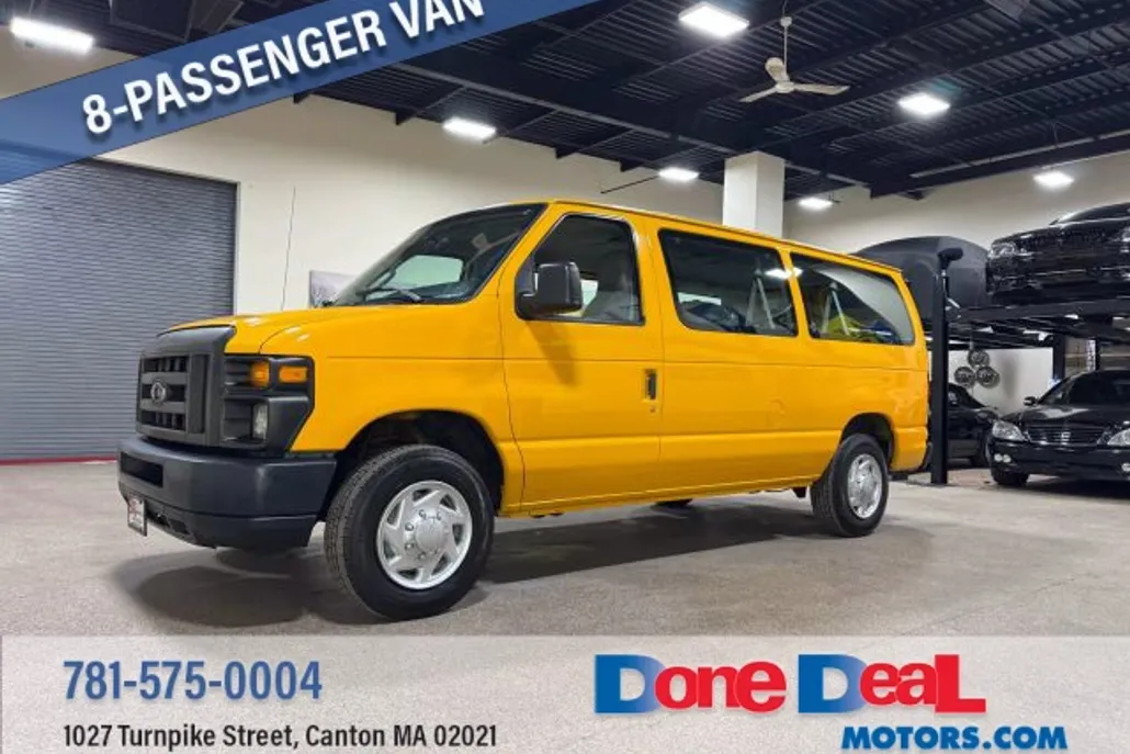 2009 Ford E-150 photo 1