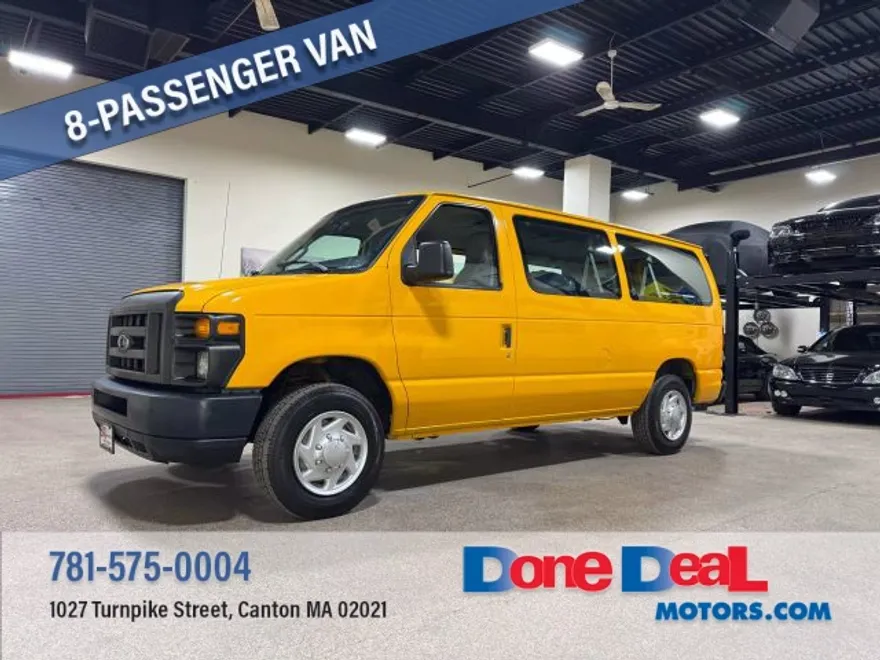 2009 Ford E-150 photo 1