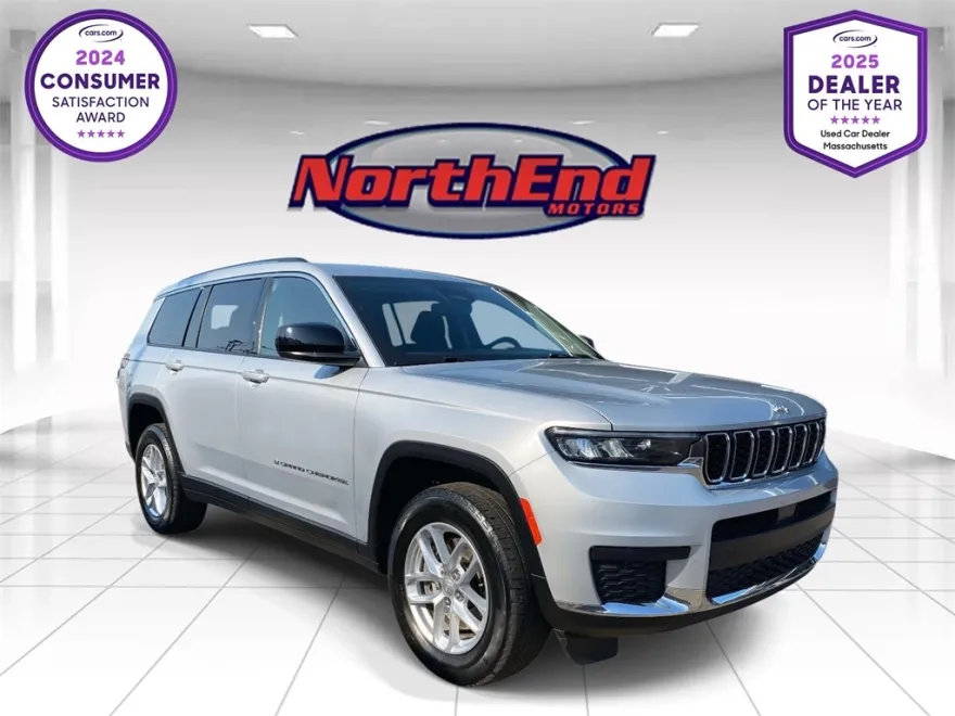 2023 Jeep Grand Cherokee Laredo photo 1