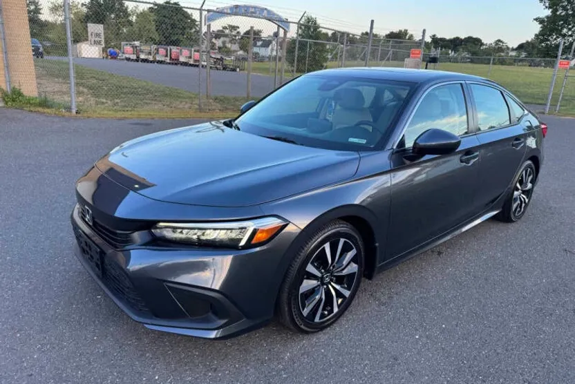 2023 Honda Civic EX photo 1