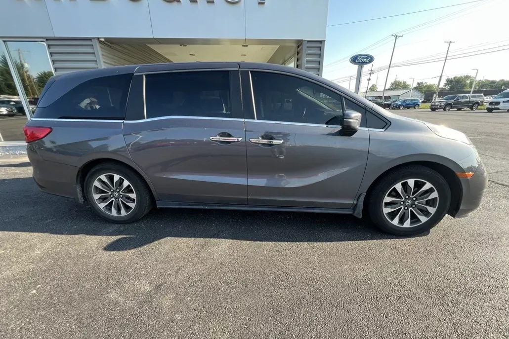 2021 Honda Odyssey EX-L photo 1