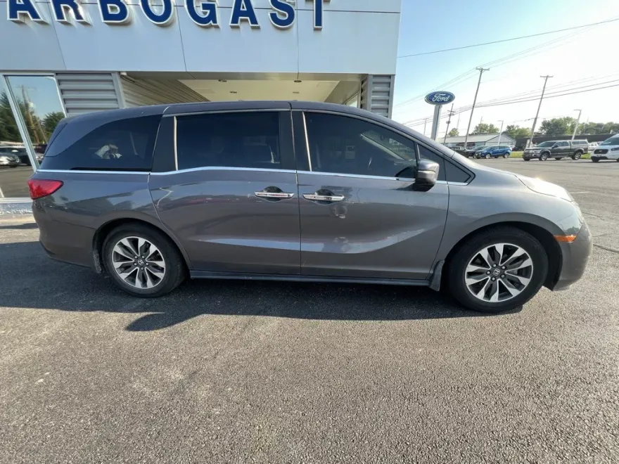 2021 Honda Odyssey EX-L photo 1