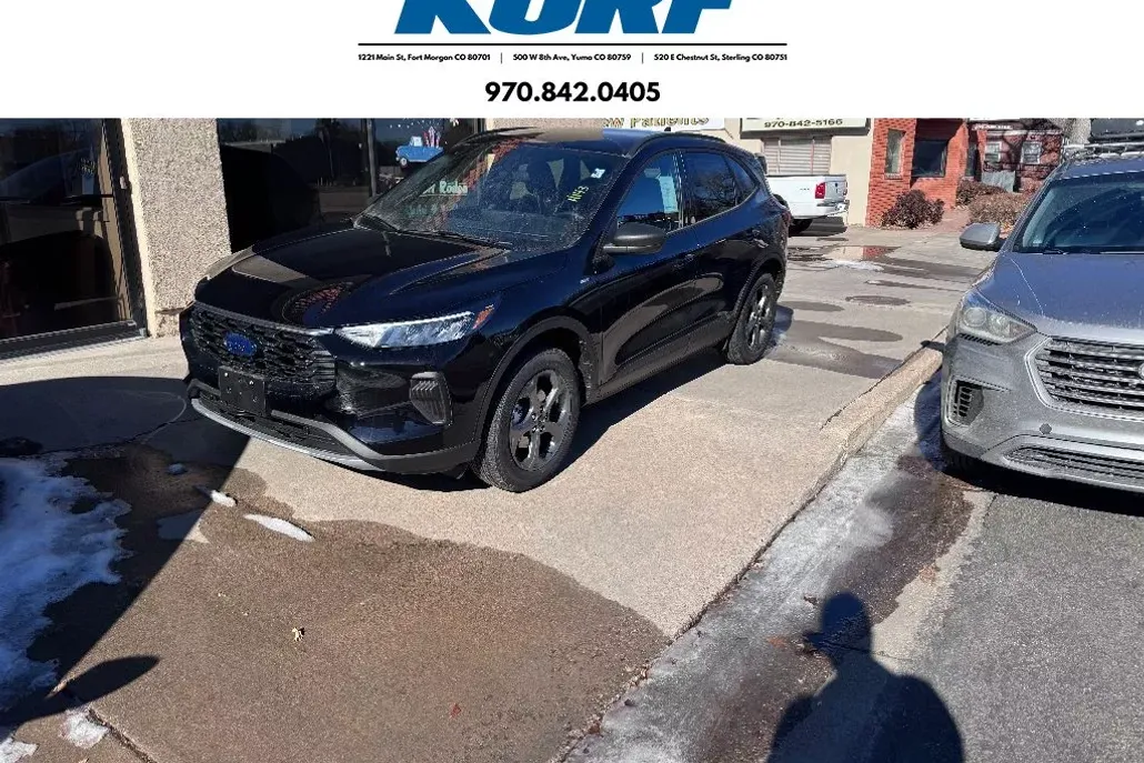 2025 Ford Escape ST-Line photo 1
