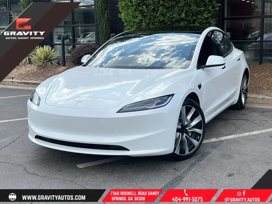 2025 Tesla Model 3 Long Range photo 1