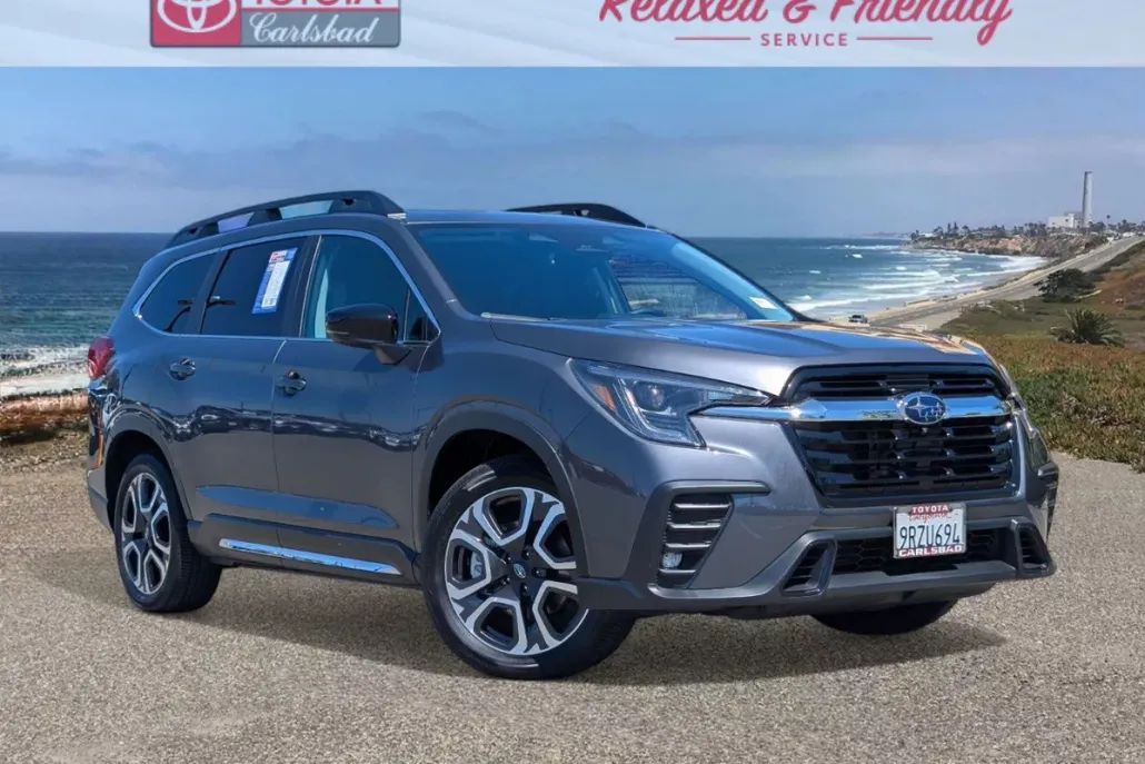 2025 Subaru Ascent Limited photo 1