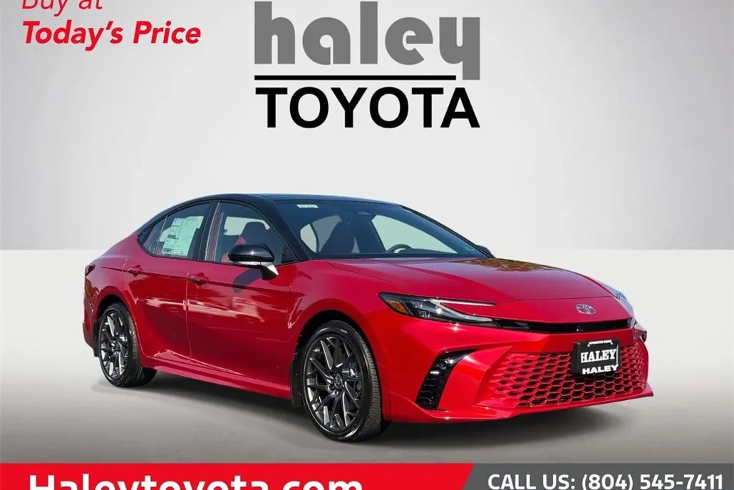 2025 Toyota Camry XSE photo 1