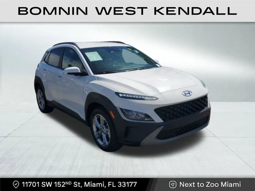 2023 Hyundai Kona SEL photo 1