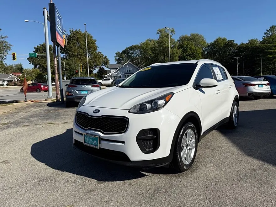2017 Kia Sportage LX photo 1