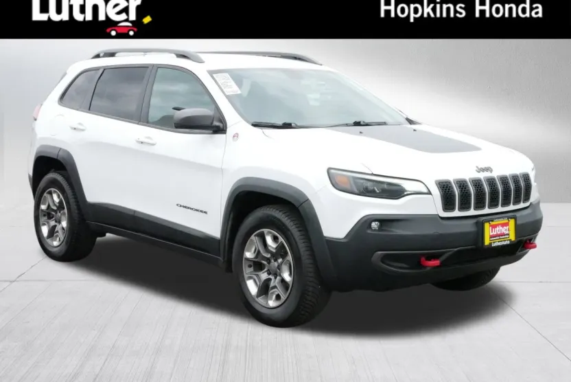 2019 Jeep Cherokee Trailhawk photo 1