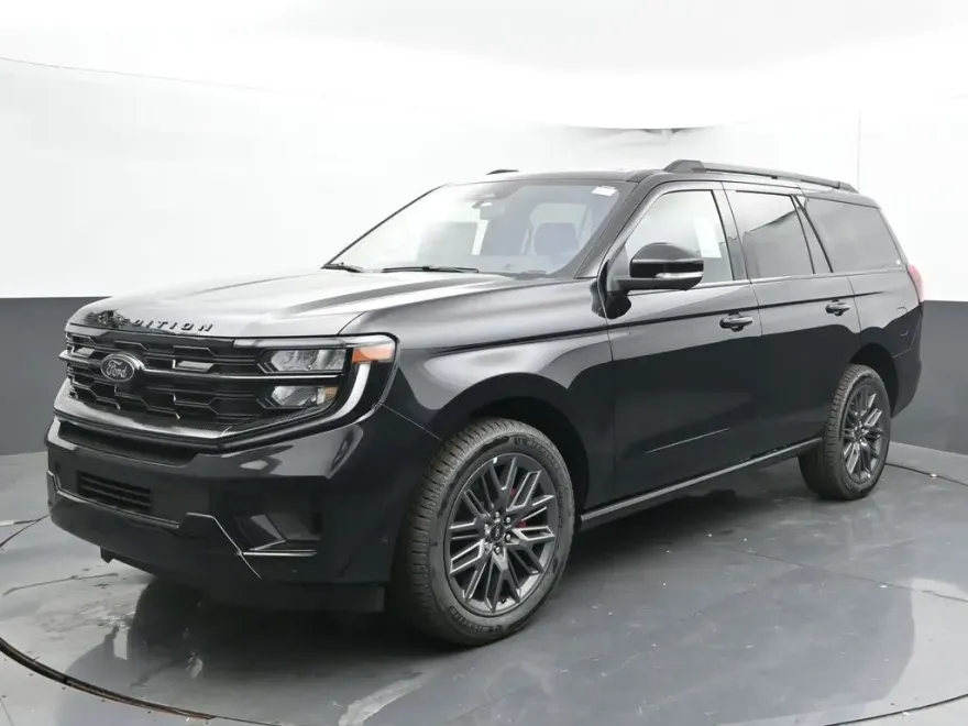 2025 Ford Expedition Platinum photo 1