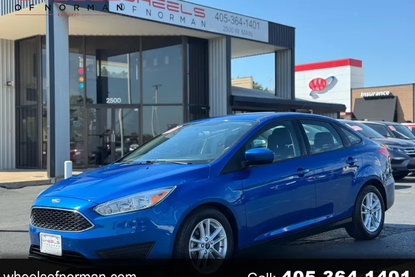 2018 Ford Focus Sedan photo 1