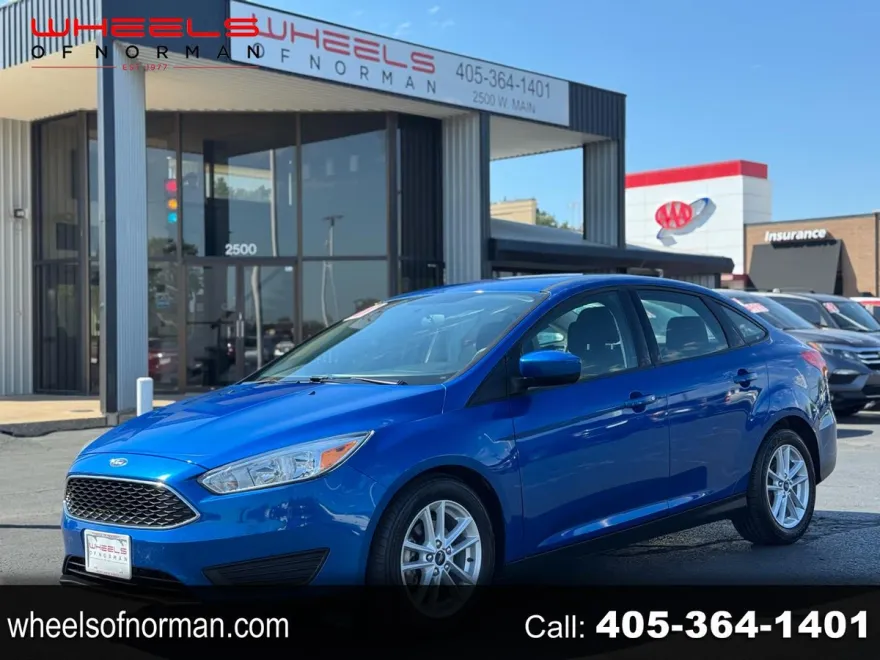 2018 Ford Focus Sedan photo 1