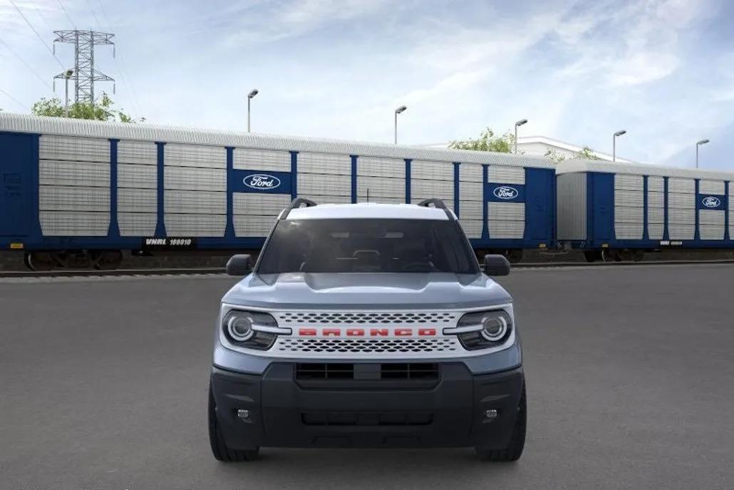 2025 Ford Bronco Sport Heritage photo 1