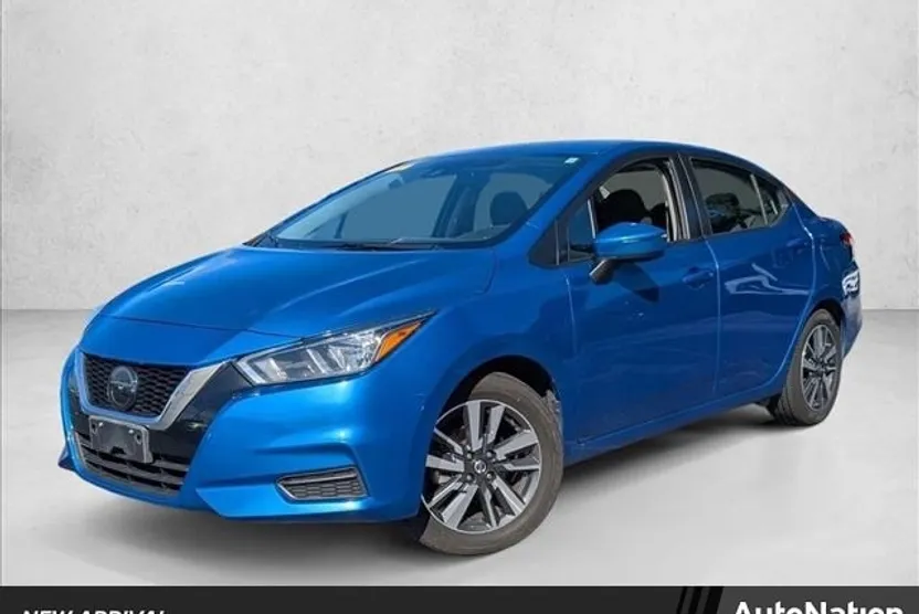 2021 Nissan Versa SV photo 1