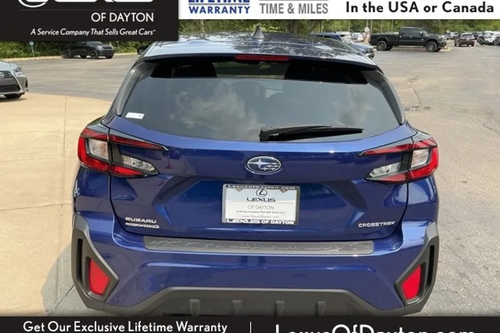 2024 Subaru Crosstrek Base photo 1