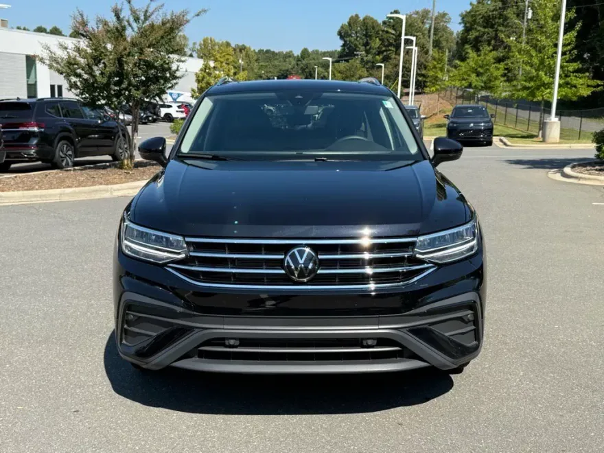 2024 Volkswagen Tiguan SE Wolfsburg Edition photo 1