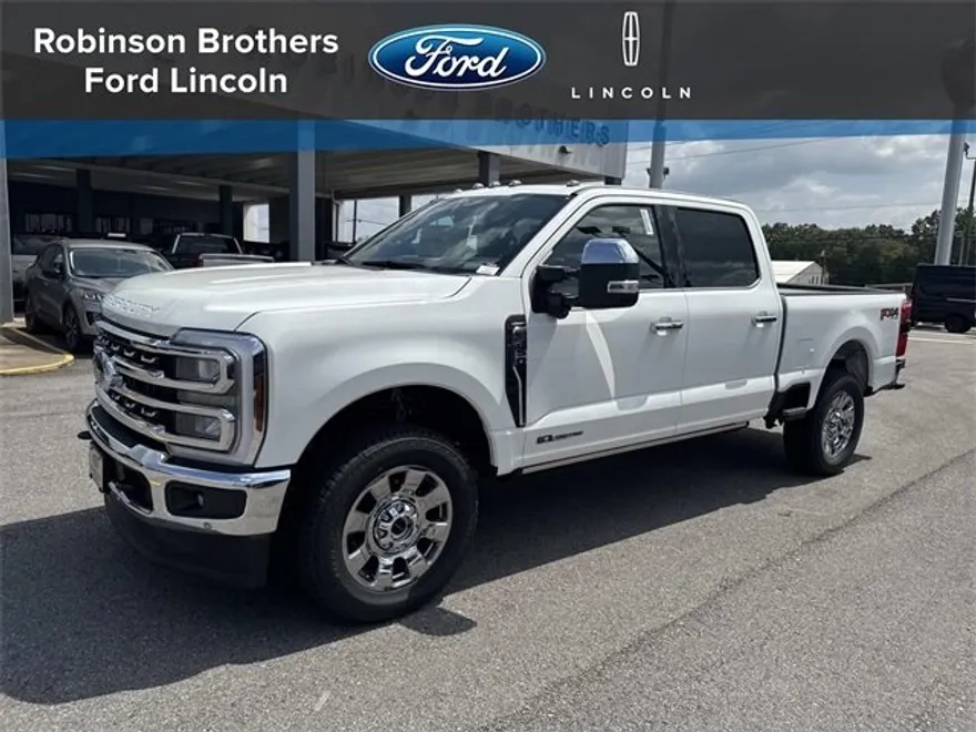 2025 Ford F-250 Lariat photo 1