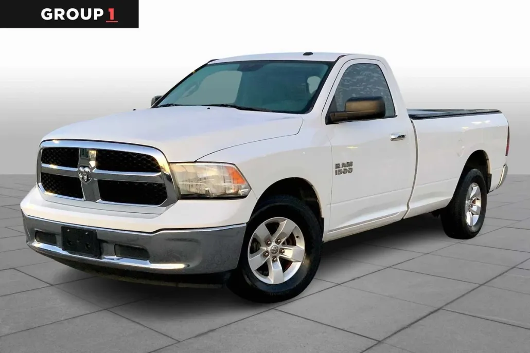 2013 Ram 1500 SLT photo 1