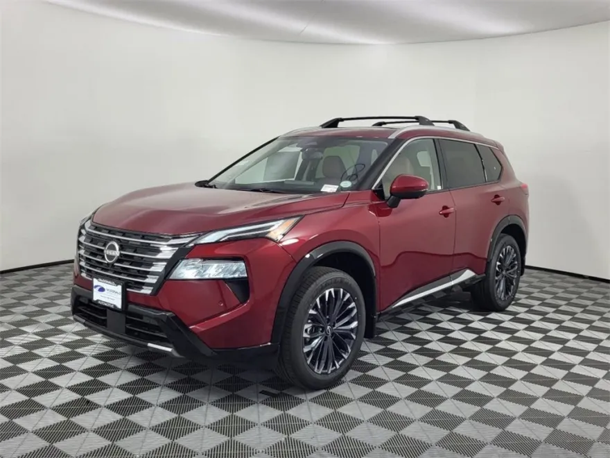2025 Nissan Rogue Platinum photo 1