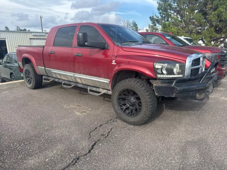 2009 Dodge Ram 3500 Laramie photo 1