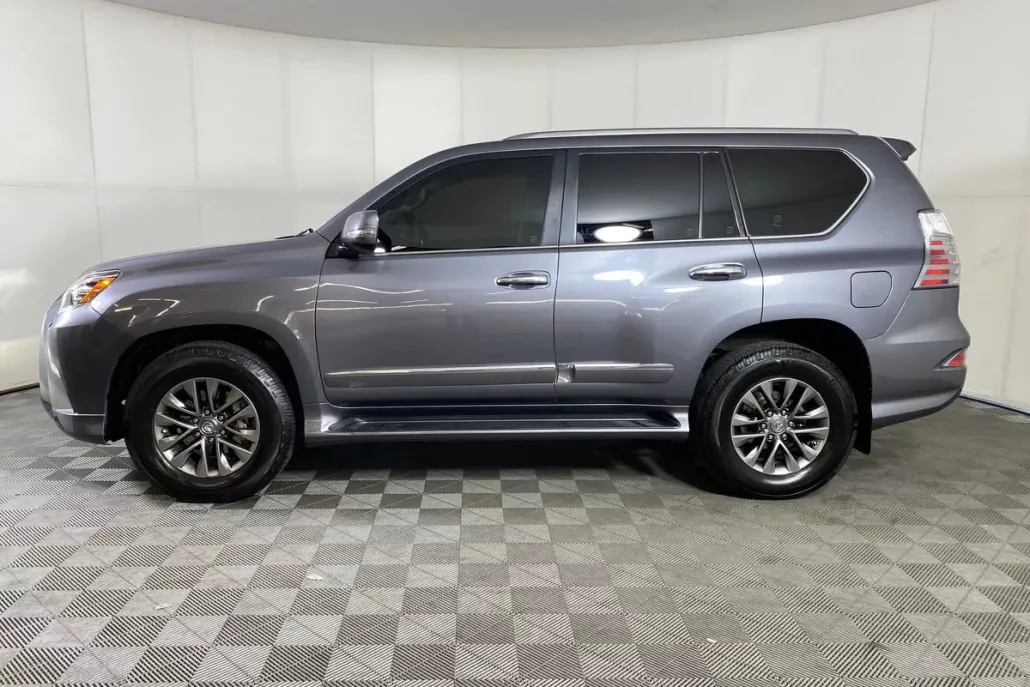 2018 Lexus GX 460 Luxury photo 1