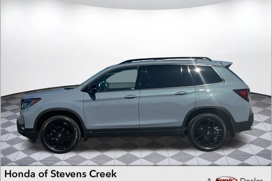2025 Honda Passport Black Edition photo 1