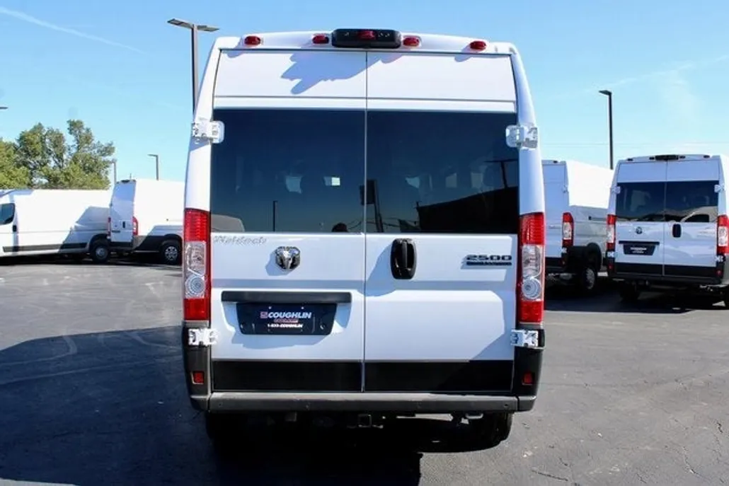 2024 Ram ProMaster 2500 photo 1