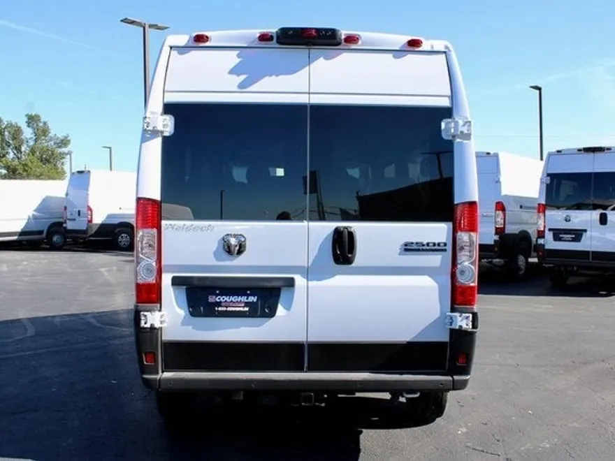 2024 Ram ProMaster 2500 photo 1