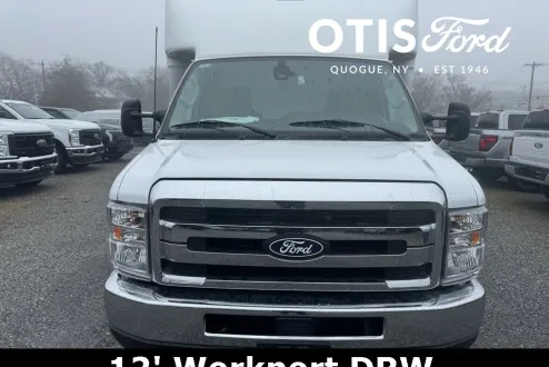 2026 Ford E-350 Base photo 2
