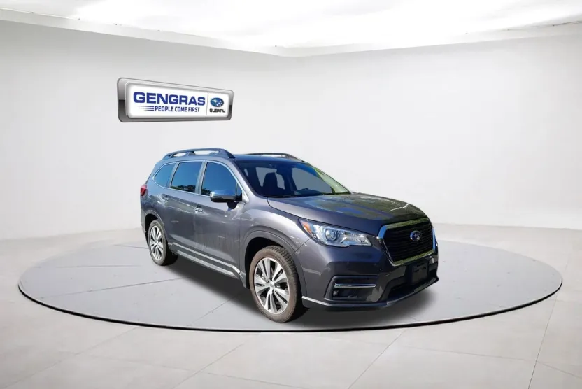 2022 Subaru Ascent Touring photo 1
