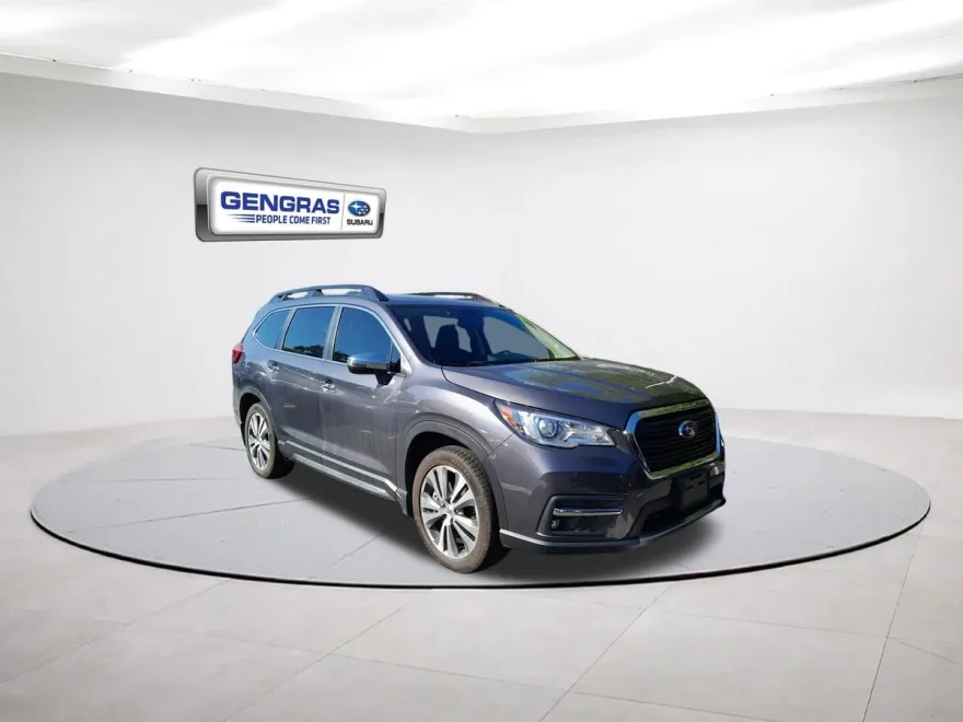 2022 Subaru Ascent Touring photo 1