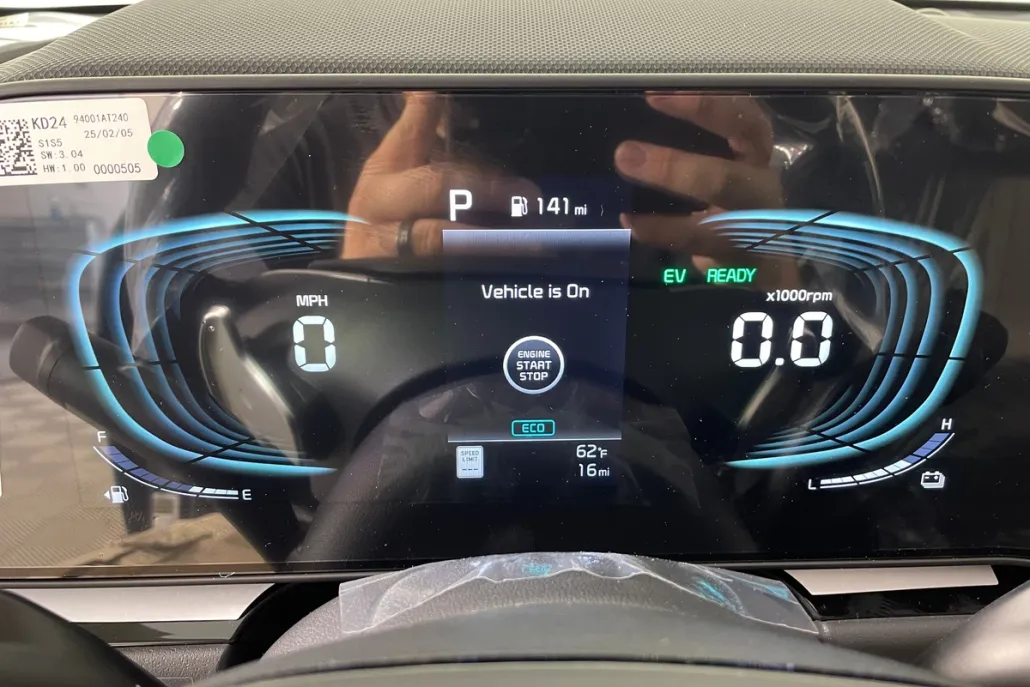 2025 Kia Niro EX photo 1