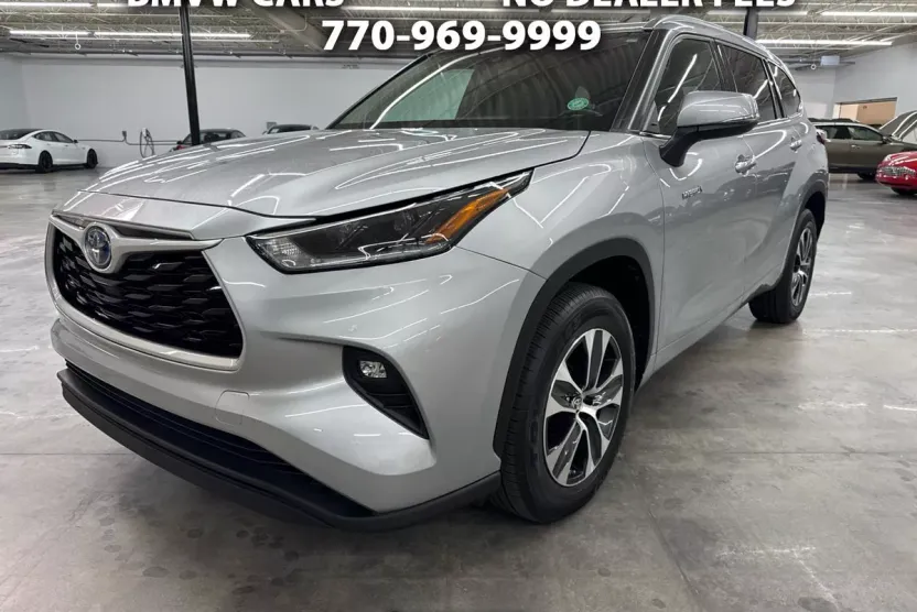 2021 Toyota Highlander Hybrid XLE photo 1